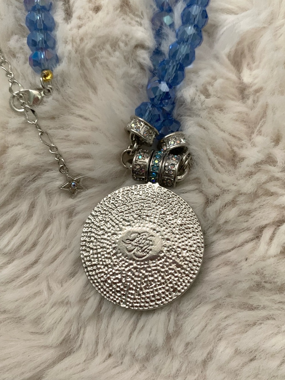 Kirk’s Folly Blue Angel Face Magnetic Pendant Necklace - Picture 5 of 6